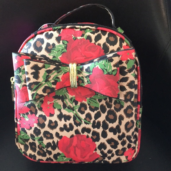 Betsey Johnson Handbags - Betsey Johnson Leopard & Roses Backpack pockets